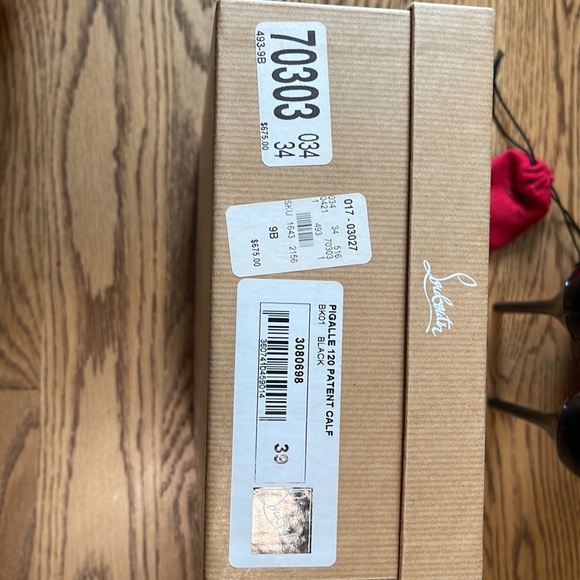 Christian Louboutin Pigalle 120 Patent Leather Heels - Picture 7 of 7